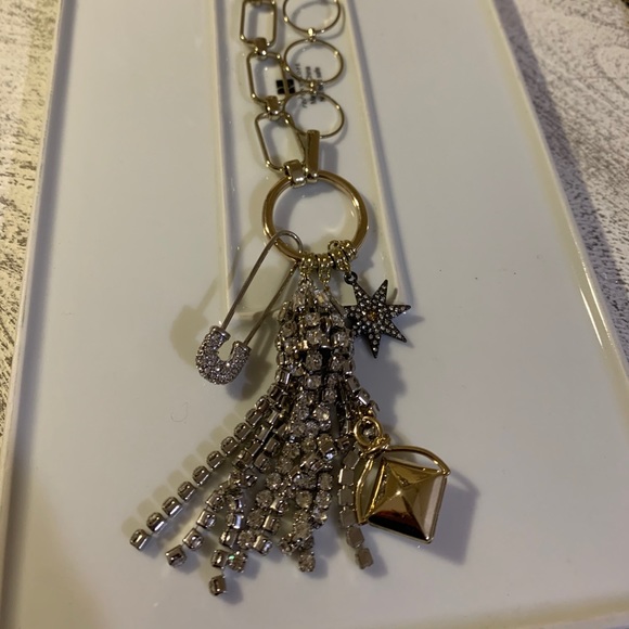 BCBG GORGEOUS NECKLACE - Picture 5 of 11